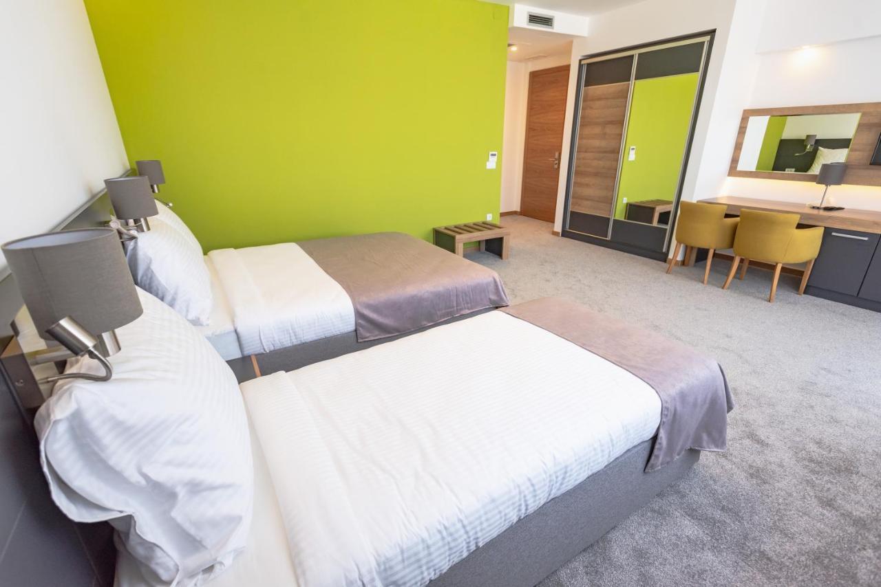 Hotel Stobex Loznica Habitación foto